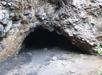 new-zealand/auckland/attraction/whatipu-caves-track