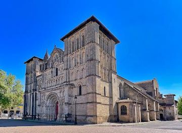 france/bordeaux/attraction/eglise-sainte-croix-de-bordeaux