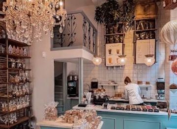 netherlands/scheveningen-beach/attraction/van-wonderen-stroopwafels