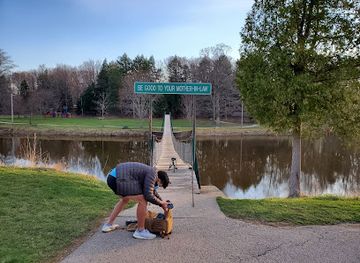 michigan/the-thumb/attraction/croswell-swinging-bridge