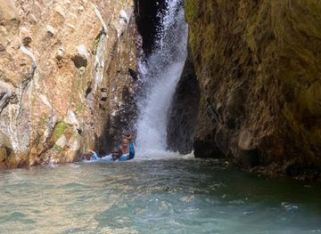 saint-lucia/malgretoute/attraction/devil-s-falls