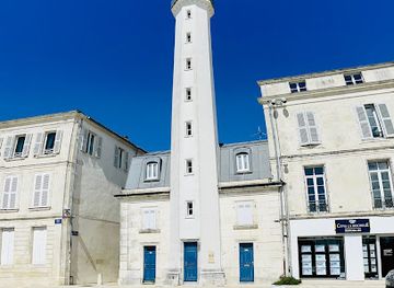 france/la-rochelle/attraction/les-phares