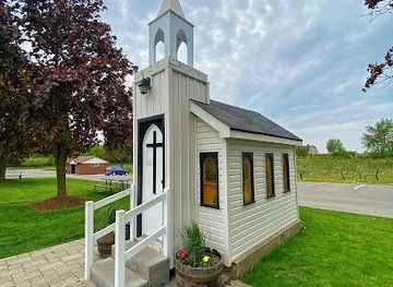 canada/niagara-falls/attraction/living-water-wayside-chapel