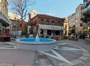 Ladadika