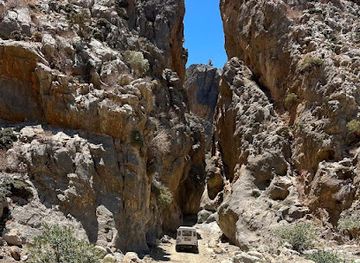 greece/samaria-gorge/attraction/tripiti-gorge
