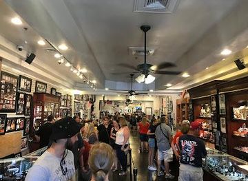 nevada/boulder-city/attraction/gold-silver-pawn-shop