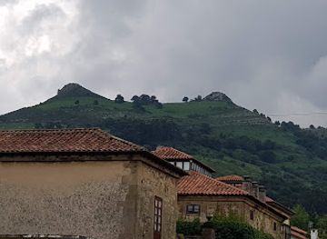 spain/cantabria/attraction/casa-de-los-canones