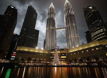 malaysia/kuala-lumpur/attraction/symphony-lake-water-show