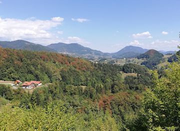 slovenia/savinja/attraction/grad-dobrna-kacnik-kacji-grad