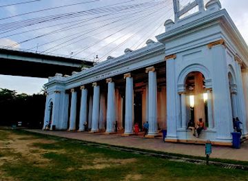 india/kolkata/esplanade/attraction/james-prinsep-monument