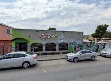 california/oakland/attraction/oakland-sports-street-art-mural