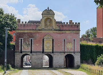 france/lille/attraction/place-saint-hubert