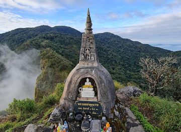 thailand/doi-inthanon-national-park/attraction/doi-pha-ngam