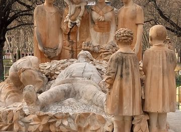 france/languedoc/attraction/monument-aux-morts-de-lodeve