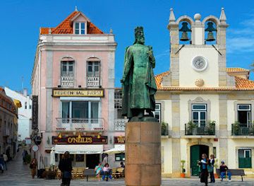 portugal/cascais/attraction/paredao-de-cascais