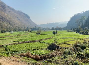 thailand/mae-hong-son/attraction/batu-penanda-1864-corner