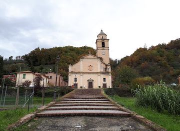 italy/lunigiana/attraction/pieve-di-santa-maria-di-venelia
