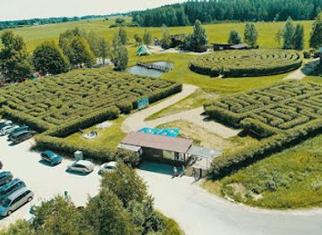 lithuania/anyksciai-treetop-walking-path/attraction/labirintu-pramogu-parkas