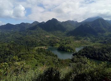 honduras/colon-region/attraction/parque-nacional-cerro-azul-meambar