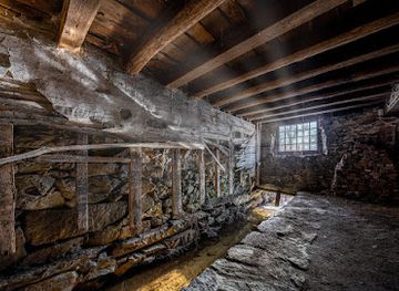 rhode-island/blackstone-valley/attraction/moffett-mill