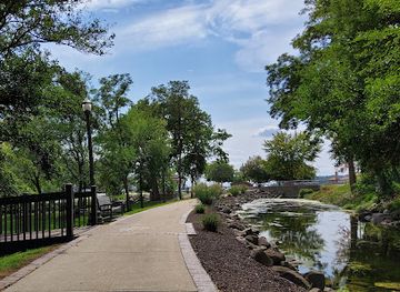 wisconsin/lake-geneva/attraction/samuel-donian-wetland-preserve