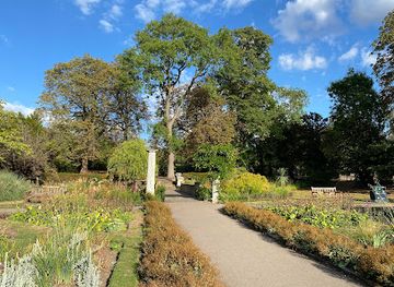 united-kingdom/middlesex/attraction/barham-park