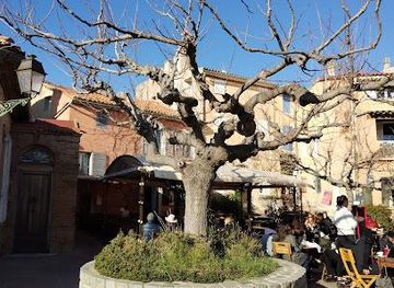 france/aix-en-provence/attraction/le-castellet