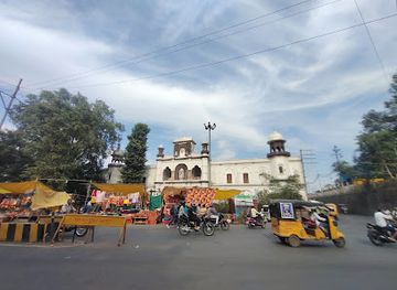 india/jabalpur/attraction/raja-gokuldas-palace