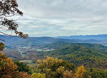 virginia/skyline-drive/attraction/signal-knob-overlook