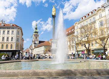 austria/graz/jakomini/attraction/fountain-at-am-eisernen-tor