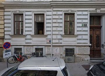 austria/graz/attraction/josef-roschitz