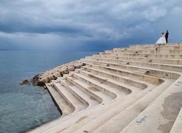 albania/kruje/attraction/sfinksi