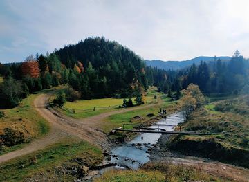 ukraine/trostyan/attraction/zalotom-yatyy-vodospad