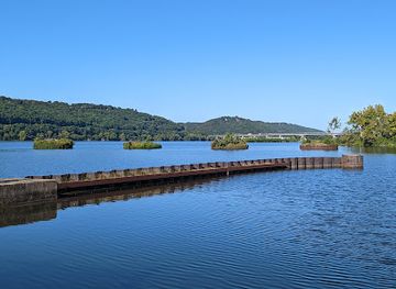 arkansas/pinnacle-mountain-state-park/attraction/cook-s-landing-park