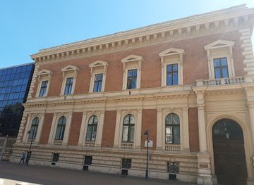 hungary/southern-great-plain/attraction/esterhazy-palace