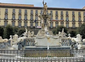 italy/ravello/attraction/fountain-of-neptune