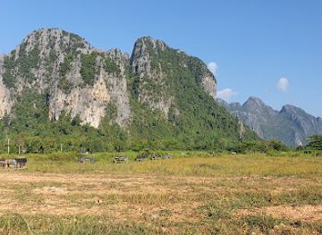 laos/phou-bia/attraction/chao-anouvong-park
