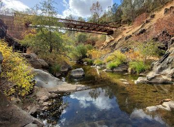 california/sierra-nevada/attraction/hidden-falls-regional-park
