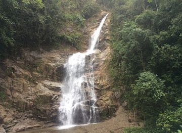 ecuador/zamora-chinchipe-region/attraction/cascada-la-poderosa