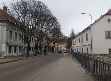 hungary/eger/attraction/buttler-haz