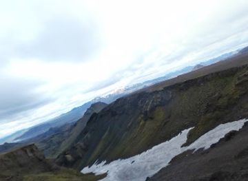 iceland/fimmvorduhals-pass/attraction/fimmvordhuhals