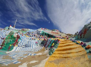 california/colorado-desert/attraction/salvation-mountain