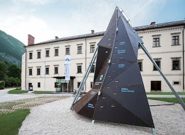 austria/kalkalpen-national-park/attraction/zwischen-himmel-und-erde-gerlinde-kaltenbrunner-und-die-welt-der-8000er