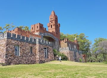 uruguay/piriapolis/attraction/castillo-pittamiglio-las-flores
