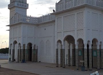 cote-d-ivoire/yamoussoukro-autonomous-district/attraction/grand-mosquee-de-yamoussoukro