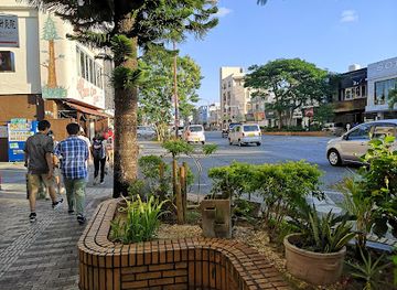 japan/oki/attraction/koza-gate-street