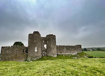 ireland/county-louth/attraction/castle-roche