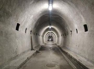 croatia/zagreb/attraction/tunel-gric