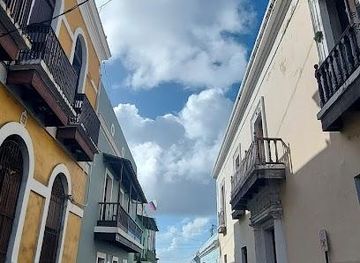 puerto-rico/bayamon/attraction/calle-del-cristo