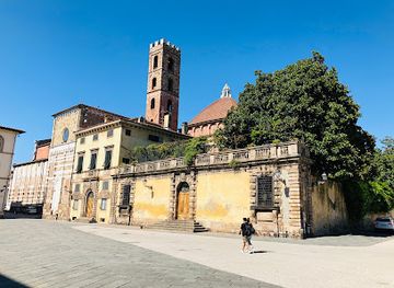 italy/lucca/attraction/fontana-della-pupporona